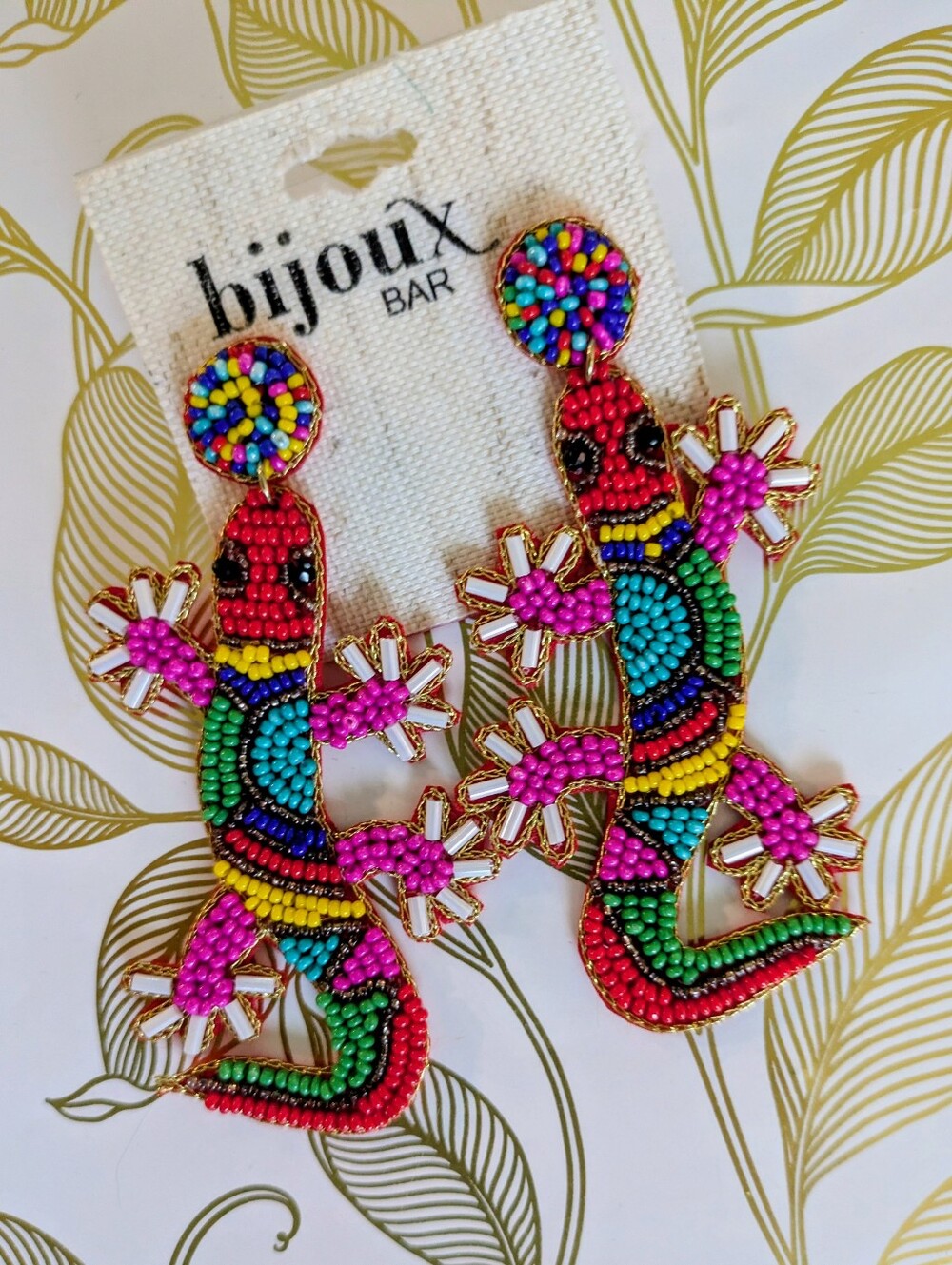NWT Beaded Earrings Gecko Lizard